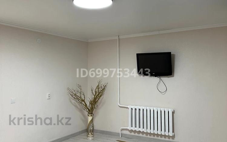 1-комнатная квартира · 32 м² · 1/5 этаж, Самал 7 — Кунаева за 10 000 ₸ в Талдыкоргане, мкр Самал — фото 3