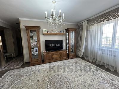 4-бөлмелі пәтер · 100 м² · 5/9 қабат, Молдагулова 44, бағасы: 45 млн ₸ в Шымкенте, Туран р-н