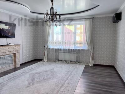 3-комнатная квартира · 106.5 м² · 4/9 этаж, мкр. Алтын орда, А.Молдагулова за 45 млн ₸ в Актобе