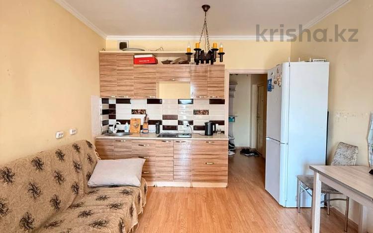 1-бөлмелі пәтер · 34 м² · 13/18 қабат, Кенен Азербаев 47 — Срочная продажа!!!, бағасы: 18.5 млн ₸ в Астане, Сарайшык р-н — фото 3