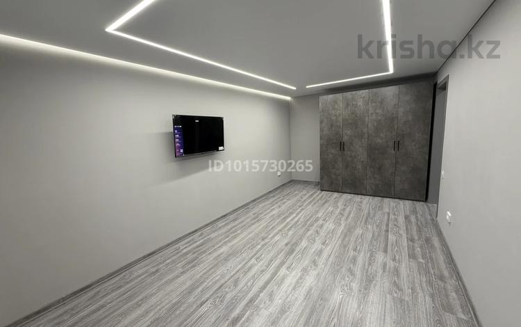 1-комнатная квартира · 36 м² · 3/5 этаж, Назарбаева — Кутузова /торайгырова /лермонтова за 250 000 ₸ в Павлодаре — фото 2