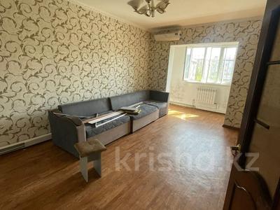 4-бөлмелі пәтер, 86 м², 5/5 қабат, мкр Сайрам , Аргынбекова 38, бағасы: 22 млн 〒 в Шымкенте, Енбекшинский р-н