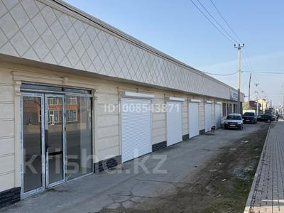 Свободное назначение, офисы, магазины и бутики, склады, общепит, салоны красоты, медцентры и аптеки, образование, развлечения, конференц-залы, кабинеты и рабочие места, студии · 33 м² за 100 000 〒 в Шымкенте, Абайский р-н