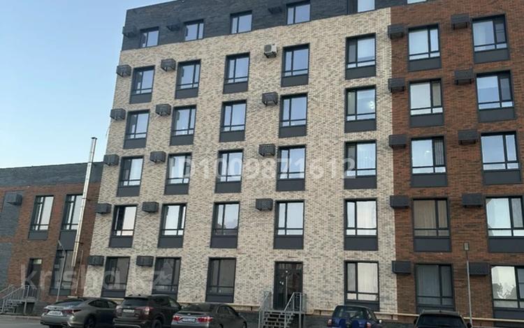3-комнатная квартира · 95 м² · 5/6 этаж, мкр. Алтын орда, Мкрн Алтын Орда 22е — Возле школы #80 за 40 млн ₸ в Актобе — фото 20
