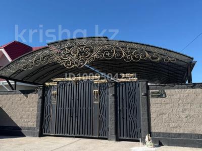 Отдельный дом · 5 комнат · 230 м² · 10 сот., мкр Геолог, Строительная 43 — Рядом мкр Мунайшы. Автомаркет 06 за 70 млн ₸ в Атырау