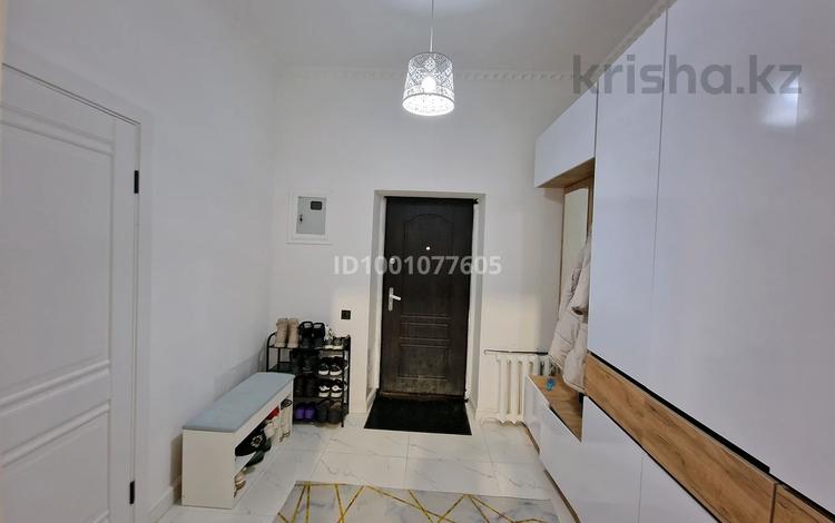 Жеке үй · 4 бөлме · 160 м² · 10 жүзд., мкр Жулдыз-2, Караша Калиева 63 — Магазин Гулим, бағасы: 39 млн ₸ в Атырау — фото 2