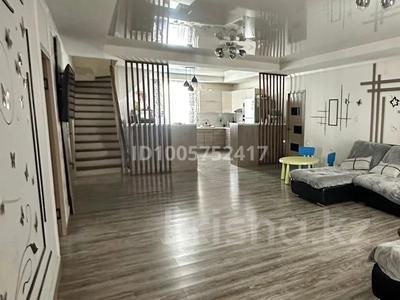 Отдельный дом · 5 комнат · 285 м² · 10 сот., мкр Михайловка , Мкр Михайловка западная 21 — Сейфуллина за 950 000 〒 в Караганде, Казыбек би р-н