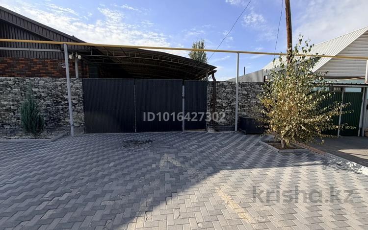 Жеке үй · 4 бөлме · 170 м² · 4 жүзд., Самен батыра 80а, бағасы: 650 000 ₸ в  — фото 2
