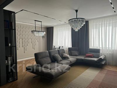 3-бөлмелі пәтер · 135 м² · 4/7 қабат, Даумова 69/5, бағасы: 94 млн ₸ в Уральске