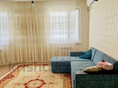 2-бөлмелі пәтер, 65 м², 5/8 қабат ай сайын, 19-й мкр 45, бағасы: 150 000 〒 в Актау, 19-й мкр