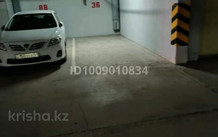 Паркинг · 14 м² · Аль-фараби 24 — Улы Дала-Аль-Фараби, бағасы: 20 000 ₸ в Астане, Есильский р-н — фото 4