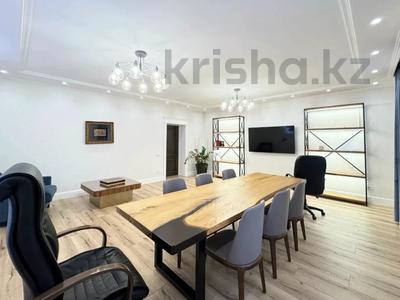 Отдельный дом · 5 комнат · 700 м² · 10 сот., Тумар ханым 20 за 720 млн 〒 в Астане, Нура р-н