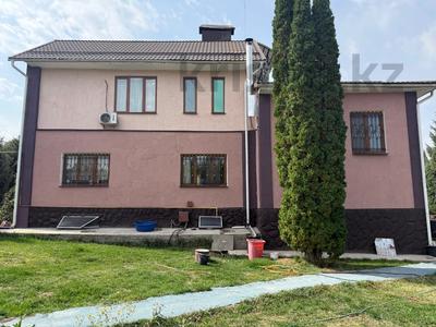 Отдельный дом · 12 комнат · 400 м² · 25 сот., Ладушкина — ЖК Зеленая долина за 1.6 млн ₸ в Алматы, Медеуский р-н