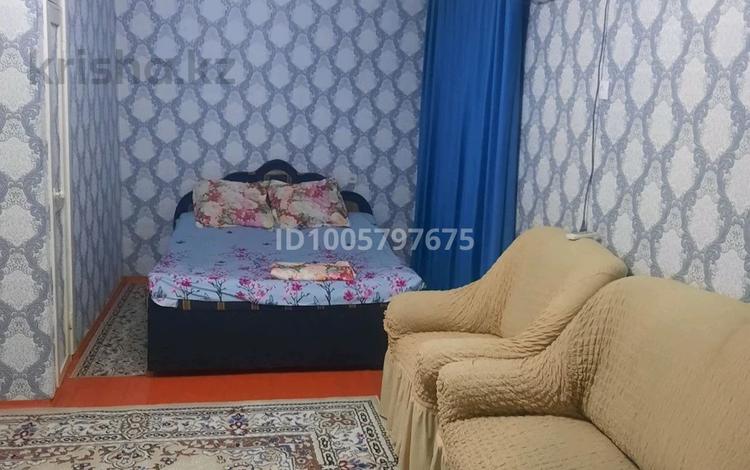 1-бөлмелі пәтер · 40 м² · 4/5 қабат, 8-шағынаудан, Асқарова 39 — Мамытова Аскарова, бағасы: 10 000 ₸ в Шымкенте, Туран р-н — фото 2