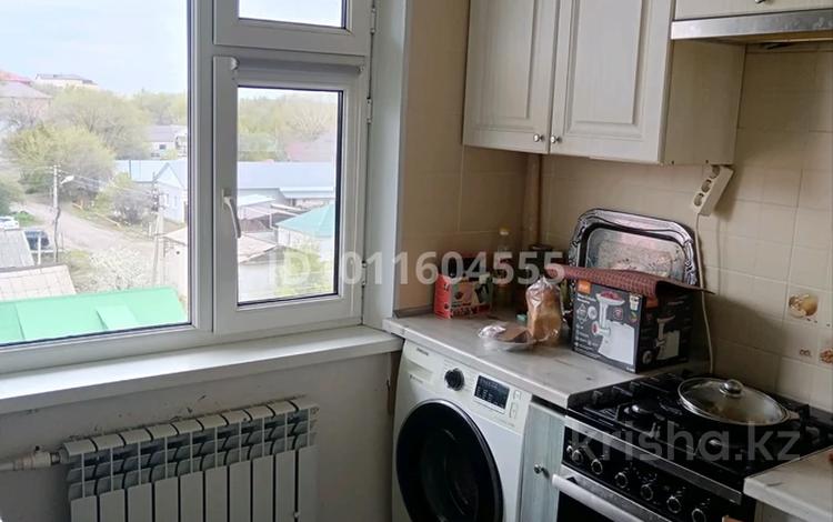 3-бөлмелі пәтер · 63 м² · 5/5 қабат, самар 44, бағасы: 18 млн ₸ в Уральске — фото 2