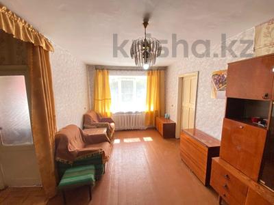 2-комнатная квартира · 40 м² · 2/5 этаж, Нурсултана Назарбаева 18 за 14 млн ₸ в Усть-Каменогорске