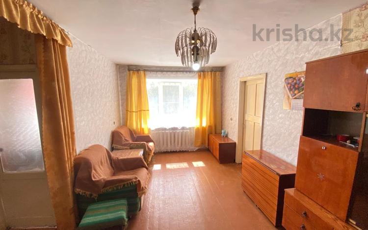 2-комнатная квартира · 40 м² · 2/5 этаж, Нурсултана Назарбаева 18 за 14 млн ₸ в Усть-Каменогорске — фото 8
