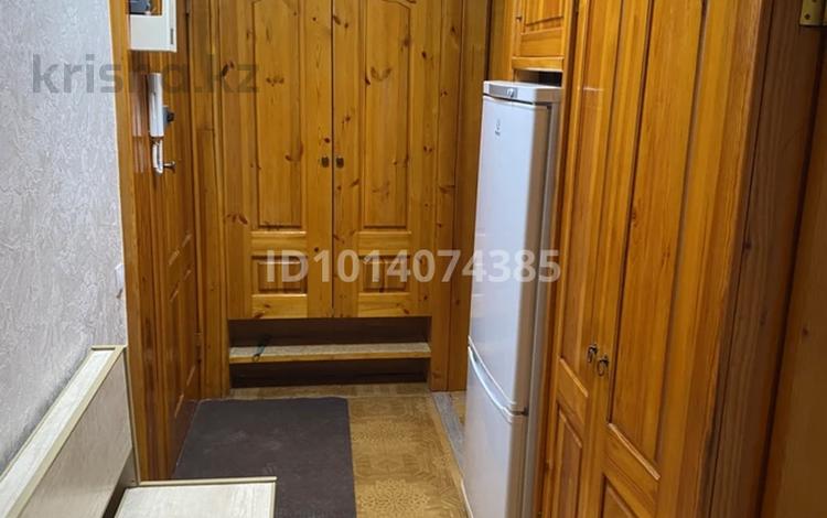 2-комнатная квартира · 45 м² · 3/5 этаж, мкр Новый Город, Ерубаева 47 за 175 000 ₸ в Караганде, Казыбек би р-н — фото 2