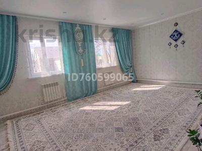 Үйдің бір бөлігі · 4 бөлме · 126 м² · 5 жүзд., Мкр Ускен 80, бағасы: 18 млн ₸ в Уральске