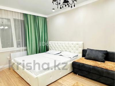 1-бөлмелі пәтер, 50 м², 3/9 қабат тәулік бойы, Сатпаева 93, бағасы: 15 000 〒 в Алматы, Алатауский р-н