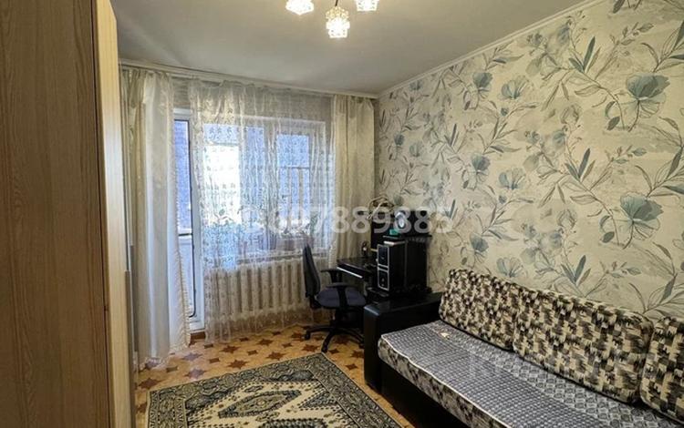 2-комнатная квартира, 48 м², 6/6 этаж, мира 1/1 за 10.6 млн 〒 в Актобе — фото 2