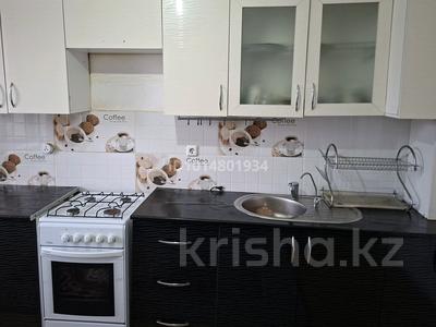 3-комнатная квартира · 70 м² · 2/5 этаж, Отырар 34 кв8 за 120 000 ₸ в Туркестане