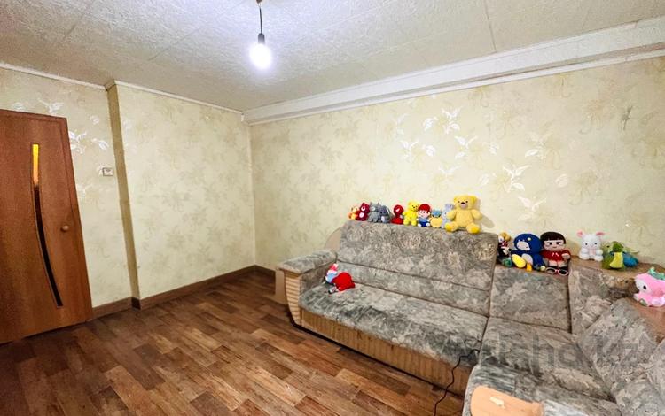 4-бөлмелі пәтер · 59.3 м² · 2/5 қабат, Сагадата Нурмагамбетова 120/1 — Луч, бағасы: 20.5 млн ₸ в Павлодаре — фото 2