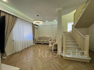 Отдельный дом · 6 комнат · 357 м² · 8 сот., пгт Балыкши, Жанша Досмухамедова 2б за 87 млн 〒 в Атырау