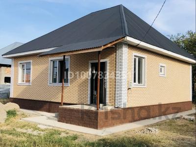 Отдельный дом · 3 комнаты · 86.4 м² · 6 сот., Шәкәрім Құдайбердіұлы 28 — Средняя школа 44 за 30 млн 〒 в 