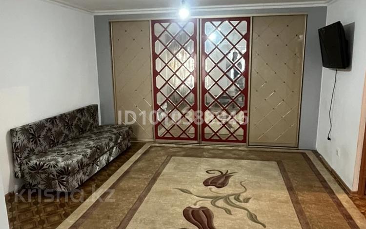 1-комнатная квартира · 42 м² · 9/25 этаж, мкр Городской Аэропорт, Ашимова 26 за 120 000 ₸ в Караганде, Казыбек би р-н — фото 8