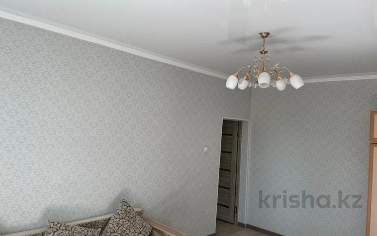 1-комнатная квартира · 42 м² · 3/5 этаж, мкр Айнабулак-3 141 за 180 000 ₸ в Алматы, Жетысуский р-н — фото 2