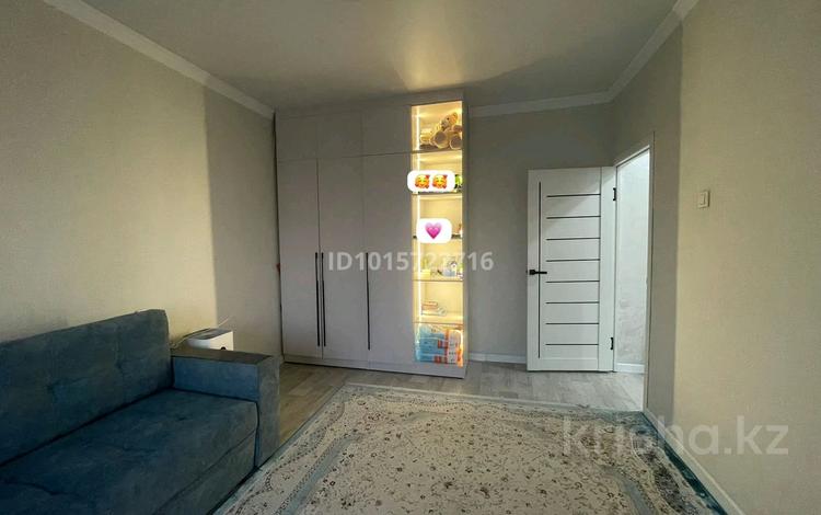 1-бөлмелі пәтер · 40 м² · 6/9 қабат, Ақсай-2 ш/а. — Толеби Саина, бағасы: 30 млн ₸ в Алматы, Ауэзовский р-н — фото 2