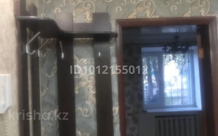 3-комнатная квартира · 75 м² · 1/5 этаж, Саратовская — ТЦ Жангирхан за 140 000 〒 в Уральске — фото 2