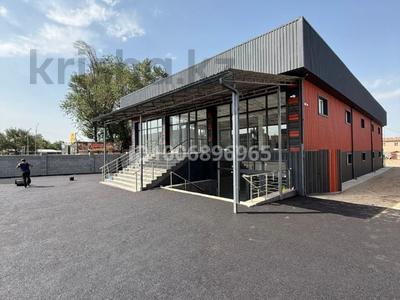 Свободное назначение, офисы, магазины и бутики, склады, азс, автосервисы и автомойки, общепит, салоны красоты, сельское хозяйство, бани, гостиницы и зоны отдыха, фитнес и спорт, медцентры и аптеки, образование, развлечения, конференц-залы, кабинеты и рабочие места, студии · 450 м² за 3 млн 〒 в Байтереке (Новоалексеевке)