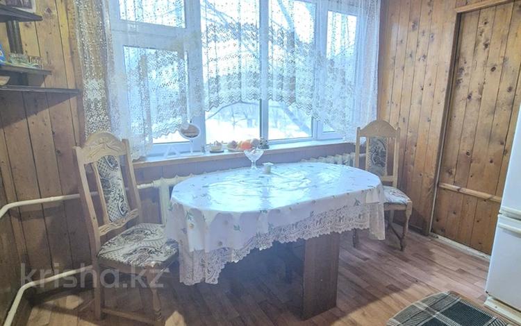 3-комнатная квартира · 77 м² · 2/9 этаж, мкр Строитель 33 за 21.9 млн 〒 в Уральске — фото 2