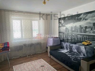 Продажа квартир в Актюбинской обл.: 3-комнатная квартира · 93 м² · 4/5 этаж, Санкибая батыра 623 — Санкибай батира за 22 млн 〒 3-комнатная квартира · 93 м² · 4/5 этаж, Санкибая батыра 623 — Санкибай батира за 22 млн 〒 в Актобе, жилой массив Юго-Запад-1