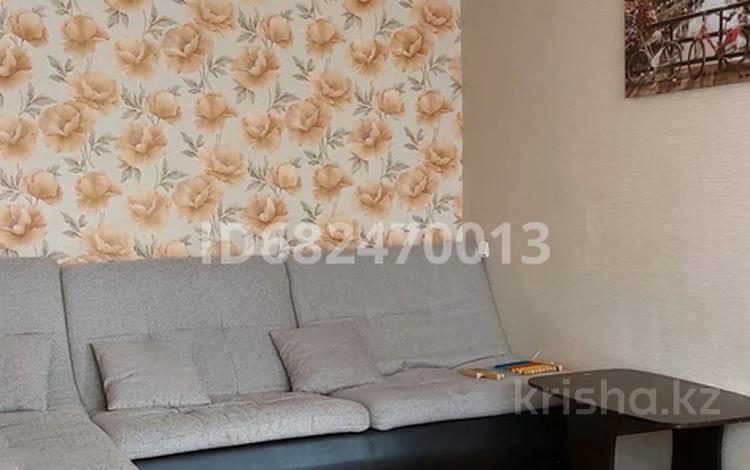 3-комнатная квартира · 65 м² · 3/5 этаж, 3 мик-он 12 — Огонёк за 180 000 ₸ в Риддере — фото 2