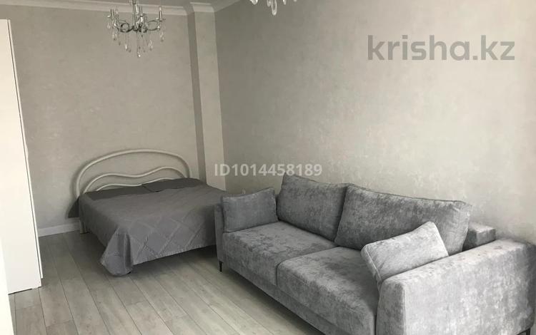 1-комнатная квартира · 38 м² · 5/20 этаж, Туркестан 14 за 220 000 ₸ в Астане, Есильский р-н — фото 2