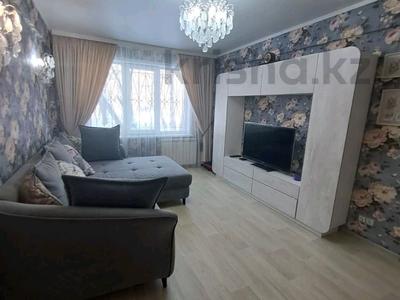 3-комнатная квартира, 62 м², 1/5 этаж, Беспалова 44 за 19.5 млн 〒 в Усть-Каменогорске