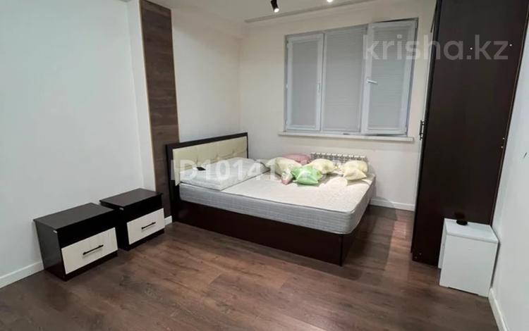 2-бөлмелі пәтер · 54 м² · 4/5 қабат, Халиуллина 172/6, бағасы: 34.5 млн ₸ в Алматы, Медеуский р-н — фото 2