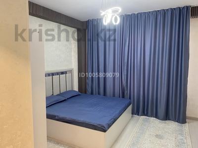 2-комнатная квартира · 75 м² · 1/3 этаж, Батырбеков 18 за 20 000 〒 в Туркестане