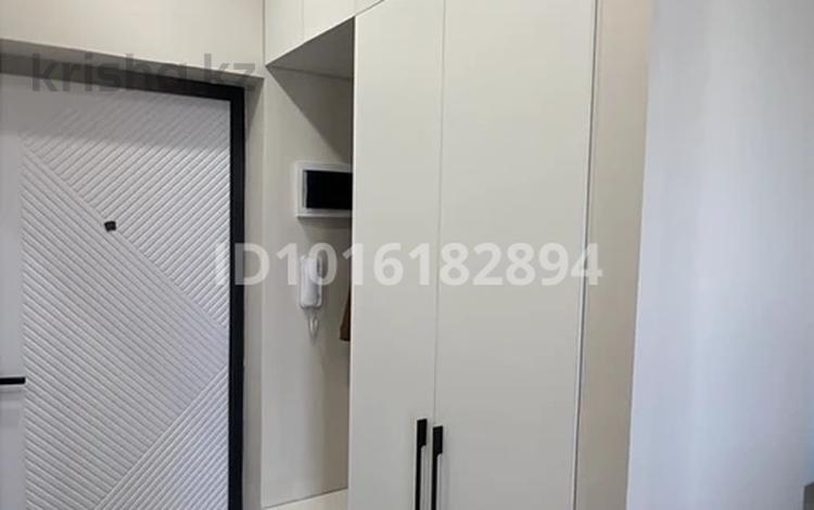 1-бөлмелі пәтер · 41 м² · 3/10 қабат, Рыскулова, бағасы: 250 000 ₸ в Алматы, Алатауский р-н — фото 2