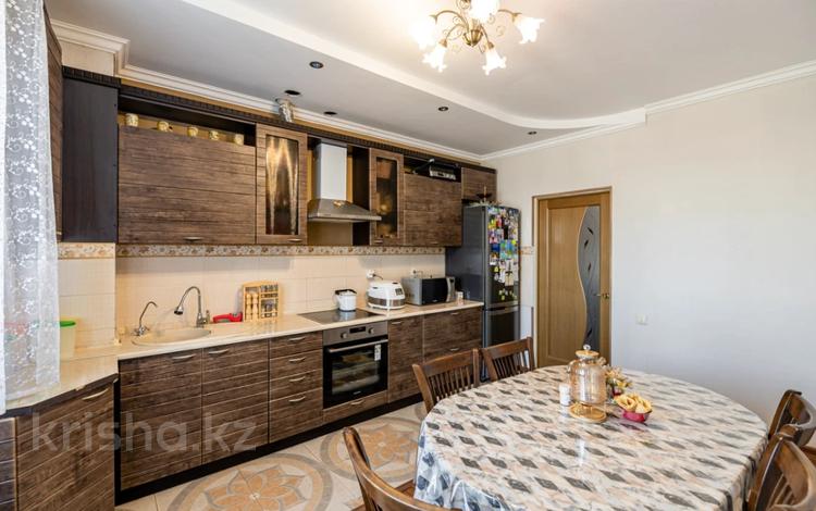 2-комнатная квартира · 88 м² · 2/10 этаж, Кабанбай батыра 42 — ГОРЯЧАЯ ЦЕНА ‼️ за 38 млн ₸ в Астане, Есильский р-н — фото 3