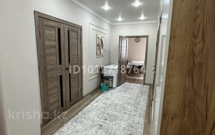 3-бөлмелі пәтер · 72 м² · 5/5 қабат, Есим хан 23б, бағасы: 22 млн ₸ в  — фото 4
