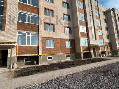 1-бөлмелі пәтер · 40.7 м² · 1/5 қабат, Алтын орда ш/а. 353/1, бағасы: 10.8 млн ₸ в Актобе, мкр. Алтын орда