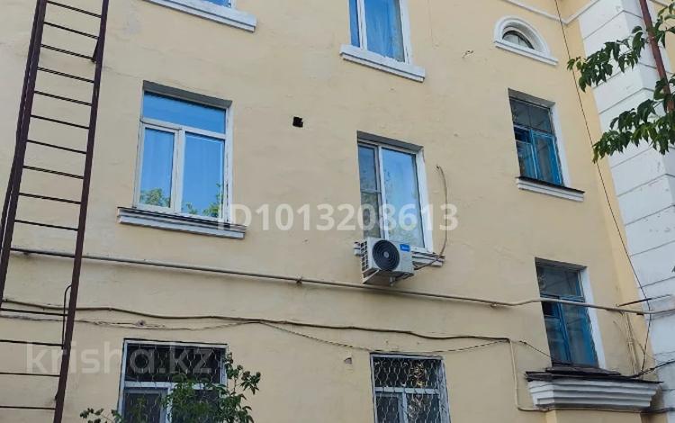 2-комнатная квартира · 51 м² · 3/3 этаж, Б.Момышулы 4 — Кафе Стамбул Пикник \Медакадемия за 27 млн ₸ в Семее — фото 2