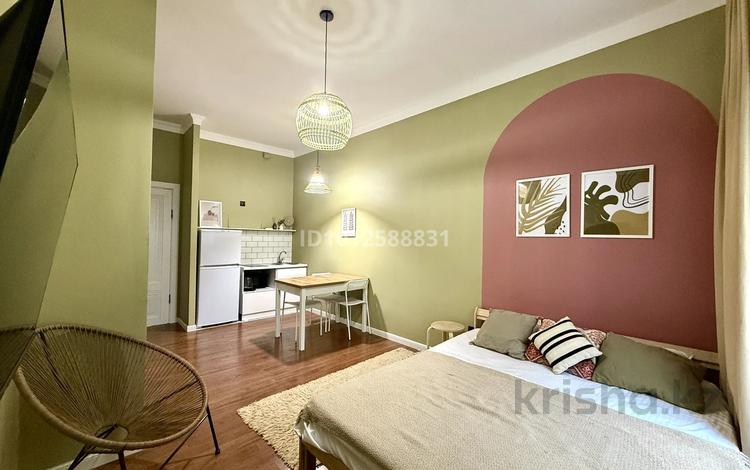 1-бөлмелі пәтер · 25 м² · 1/16 қабат, Абая 109/10 — Манаса, бағасы: 20 000 ₸ в Алматы, Алмалинский р-н — фото 2