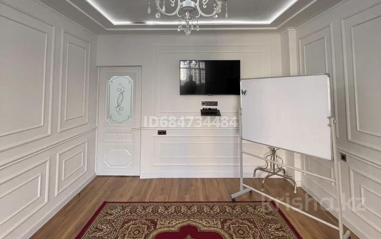 2-комнатная квартира, 100 м² помесячно, мкр Нурсат 23в за 200 000 〒 в Шымкенте, Каратауский р-н — фото 2