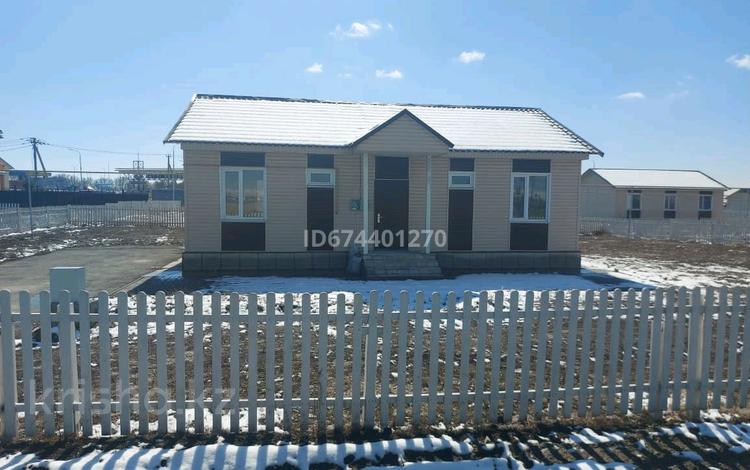 Отдельный дом • 4 комнаты • 80 м² • 10 сот., Береке 458 за ~ 15 млн 〒 в Талдыкоргане — фото 6