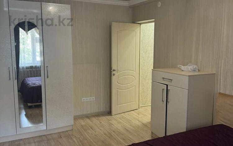 2-комнатная квартира · 45 м² · 2/5 этаж, Кенесары 61 за 250 000 ₸ в Астане, р-н Байконур — фото 2